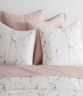 Juego de edredón y fundas Calvin Klein Dusk Wildflower Queen malva NUEVO (3 PIEZAS) Foto 1 de 2