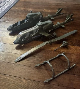 Gi Joe 1983 Dragonfly Hubschrauber unvollständig plus extra Karosserie - Bild 1 von 5