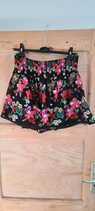 Bunter Sommerrock mit Blumenmuster schwarz Stretch - Bild 1 von 7