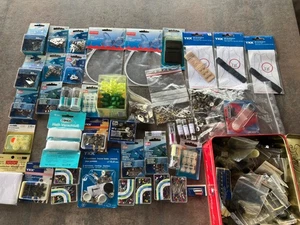 Konvolut Kurzwaren, Knöpfe, Ersatzteile, Nadeln.....Prym, Gold-Zack, YKK... - Bild 1 von 6