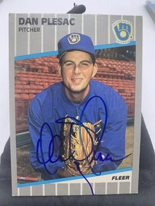 Dan Plesac #195 signed autograph auto 1989 Fleer Baseball MILWAUKEE BREWERS J1 - Picture 1 of 3