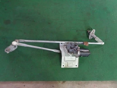 Mitsubishi Fuso Canter Guts 1996 Front Wiper Motor MC896052 [Used] [PA78800428] - Изображение 1 из 4