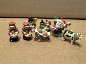 Christmas Village Figures Miniature Figurines Lot Of 7 Mini Set See Pics - Picture 1 of 7