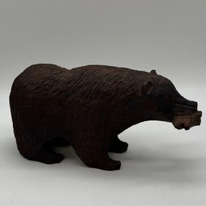 Handgeschnitzter Grizzlybär mit Fisch Holzfigur primitiv rustikal Landsee - Bild 1 von 11