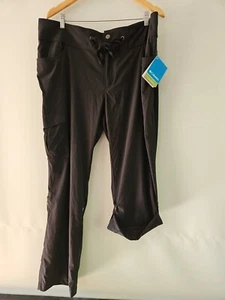 NWT Columbia Women's CITY SLICKER ll ROLL UP Pants Omni Shield Black 18W $60 - Picture 1 of 7