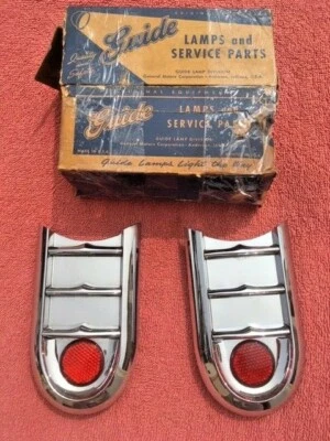 1950-1952 Oldsmobile Super 88 98 NOS Luz Trasera Lámpara Bisel Reflex Par #5937790 Foto 1 de 4
