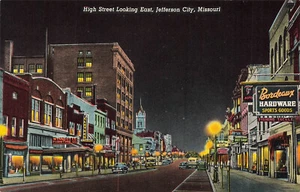 JEFFERSON CITY MO HIGH STREET AT NIGHT 1954 VINTAGE LINEN POSTCARD - Picture 1 of 2