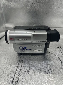 Samsung SCW71 8mm Camcorder *Untested* - Picture 1 of 6