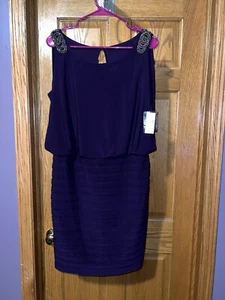Kollektion Dressbarn Damen 12 Pflaumenrüsche halbformelles Kleid - Bild 1 von 7