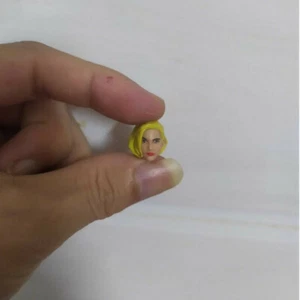 Painted 1/18 Scale Resident Evil Yellow Hair Jill Head Sculpt Fit 3.75" Figure - Picture 1 of 3