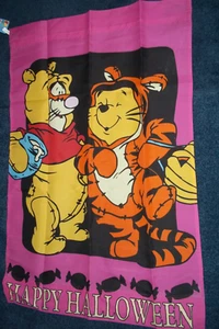 Disney Winnie The Pooh & Tigger Halloween OUTSIDE YARD FLAG - WITH TAGS - Picture 1 of 2