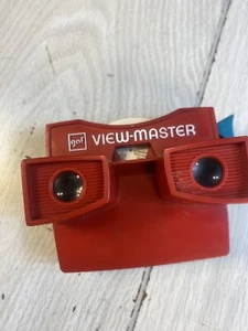 GAF VIEWMASTER IN RED / WHITE WITH BLUE HANDLE - MADE IN USA Pluto Disc - Picture 1 of 9