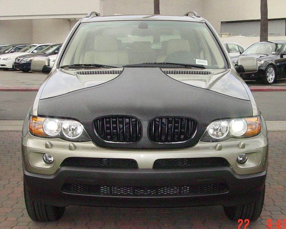 Máscara de sujetador con capucha estilo T Colgan para BMW X5 2004-2006 Foto 1 de 1