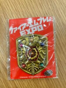 Nintendo Fire Emblem EXPO SS Seat Limited Pin Binding Shield Japan