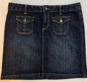 Tommy Hilfiger Women’s Jean Skirt Size 8 Above Knee  - Picture 1 of 3
