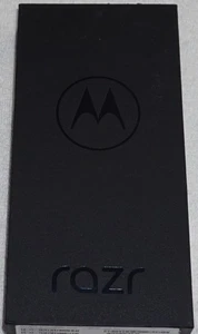 Motorola Razr 2024 256GB Koala Gray XT2453V TracFone Only Factory Sealed NEW - Picture 1 of 3