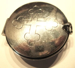 STERLING SILVER PRIEST WAFER PYX COMMUNION BOX GILT INTERIOR BLUNT & WRAY 1965 - Picture 1 of 5