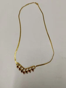 Collar Cadena Espiga Estrás Cristal Rojo Y Transparente De Colección Tono Dorado - Imagen 1 de 5