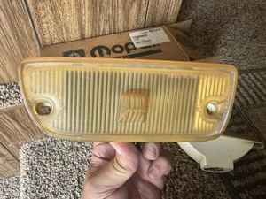 OEM MOPAR 1978 Plymouth Fury Front Turn Signals RH & LH - Picture 1 of 7