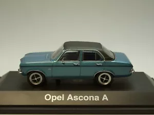Schuco Opel Ascona A, blau met., schwarzes Dach - 02651 - 1:43 - Picture 1 of 6