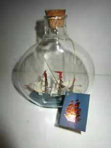 Botella de vidrio vintage John Madison nueva, etiqueta original, bandera estadounidense de corcho - Imagen 1 de 8