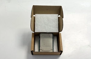 Intel Xeon-Silver 4210 SRFBL (2.2GHz/10-core/85W) Processor - Picture 1 of 4