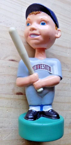 MINNESOTA TWINS BOBBLEHEAD c.1988 Skore Industries Road Uniform Cover