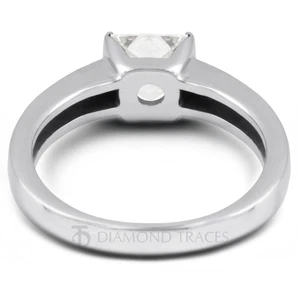 1 1/2 ct F VS1 Princess diamante naturale 950 plat. Anello di fidanzamento solitario - Foto 1 di 8