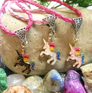 Collar con dije de unicornio esmaltado para niñas, regalo de cumpleaños para niños, collar de unicornio para niñas - Imagen 1 de 5