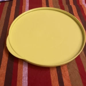 Tupperware Junge Welle Deckel für 1,3 ltr./ 600ml grünlich - Bild 1 von 3