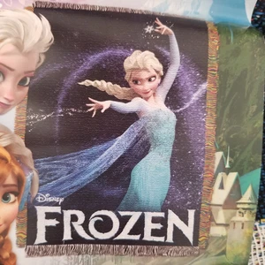 Elsa Frozen Afghan Fringe Woven Throw Blanket Colorful Tapestry 48" X 60” NWT - Picture 1 of 3