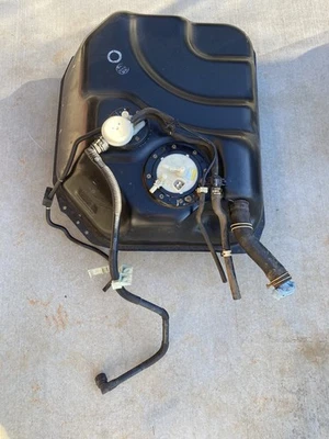 Honda S2000 S2K 2000-2005 conjunto de tanque de combustible de stock fabricante de equipos originales con bomba de combustible 100 k  Foto 1 de 4