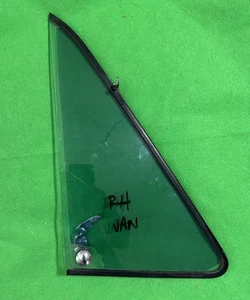 1971-1996 Chevrolet G-Series vent glass RH Passenger Vent window G10, G20, G30 - Bild 1 von 10