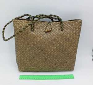 Lepironia articulata Woven Tote Shoulder Bag Handbag Handmade Sz 38x29x10 cm NEW - Picture 1 of 11