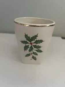 Lenox Holiday Bathroom Cup. American By design - Picture 1 of 4
