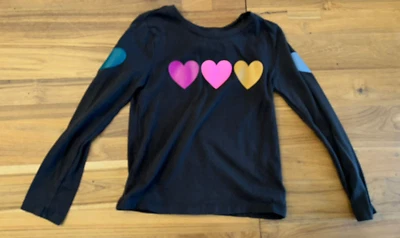 Camisa Manga Larga Corazón Oscuro/Rosa Niñas Gap Niños Talla S  Foto 1 de 4