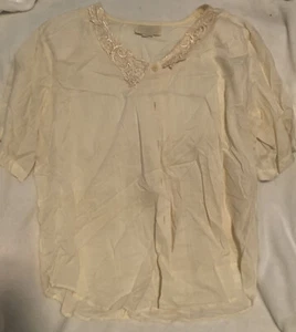 Vintage Distinctly Different Women’s Blouse White See Through Size 42 Sh4 - Picture 1 of 4