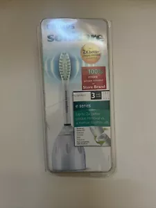 Philips Sonicare HX7023/64 Standard Brush Heads Replacement 3 Pack - Picture 1 of 4