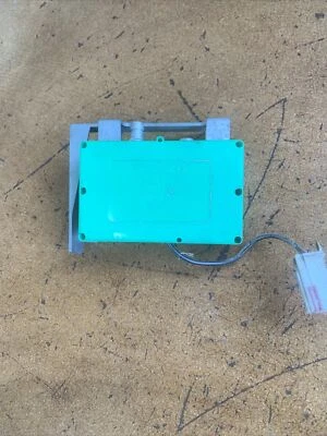 Módulo de control amplificador antena Volvo XC70 V70 2003-2007 300679286 OEM Foto 1 de 4