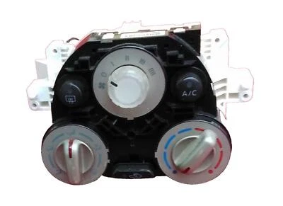 Nissan Cube 2009-2014 calefacción aire acondicionado control de temperatura 3 perillas Foto 1 de 2