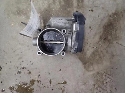 12 13 14 15 16 17 18 19 BMW 650i Right or LThrottle Body (4.4L Twin Turbo) - Image 1 of 4