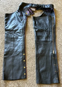 Motocicletta donna Milwaukee pelle nero/viola pelle Chaps nuova con etichette 2XL - Foto 1 di 6