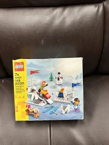 Lego Winter Snowball Fight 40424 (Damaged Box) RETIRED - Picture 1 of 2
