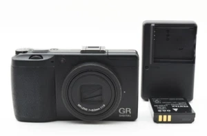 [ Near Mint ] RICOH GR Digital III Compact Camera - 1/1.7-Inch CMOS,28mm JAPAN - Picture 1 of 10