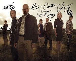 Breaking Bad Group Cast Signed 8X10 Photo Rp BRYAN CRANSTON AARON PAUL 7 Sigs - Picture 1 of 1