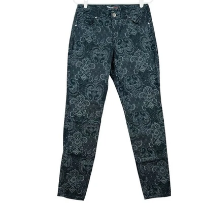 Style&co. Pantalones de mezclilla para mujer con curvas ajustados negros talla 6 tiro medio elásticos Foto 1 de 4