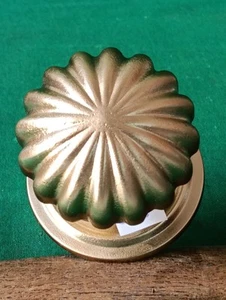 VECCHIO POMOLO ROSONE MARGHERITA VINTAGE IN OTTONE PORTA PORTONE VINTAGE. CZ60 - Foto 1 di 8