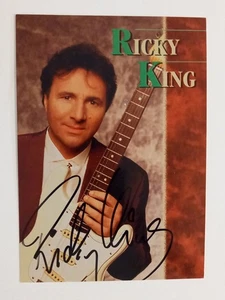 Ricky King - - autografo originale - cm 15x10 circa - cartolina autografata - Foto 1 di 1