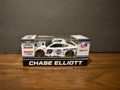 Chase Elliott 2025 #9 NAPA White Hendrick Chevrolet NASCAR 1/64 CUP - Image 1 of 4