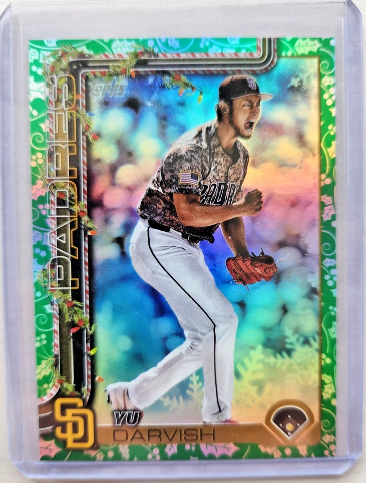 2025 Topps Yu Darvish STOCKING STUFFER SSP Green Holly Print Run /10 - Image 1 of 1